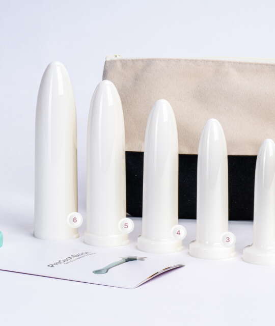Sada šesti bílých dilatátorů s držákem a praktickým balením