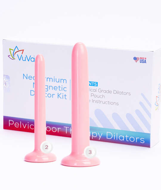 Sada dvou růžových dilatátorů o velikostech 2 a 3